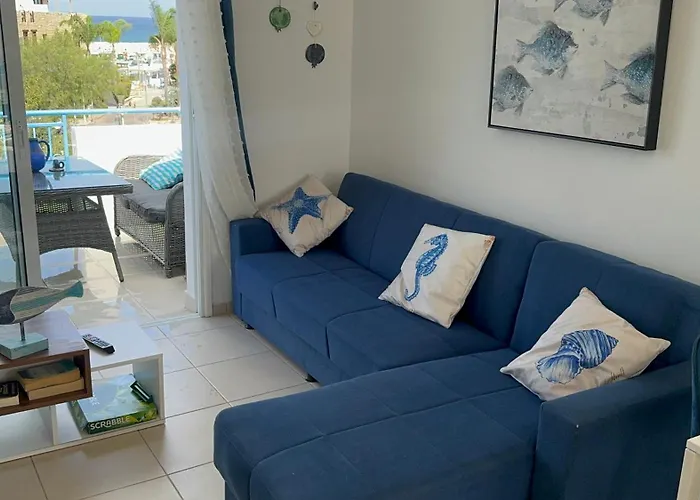 Blue Lagoon Centre Apartment *