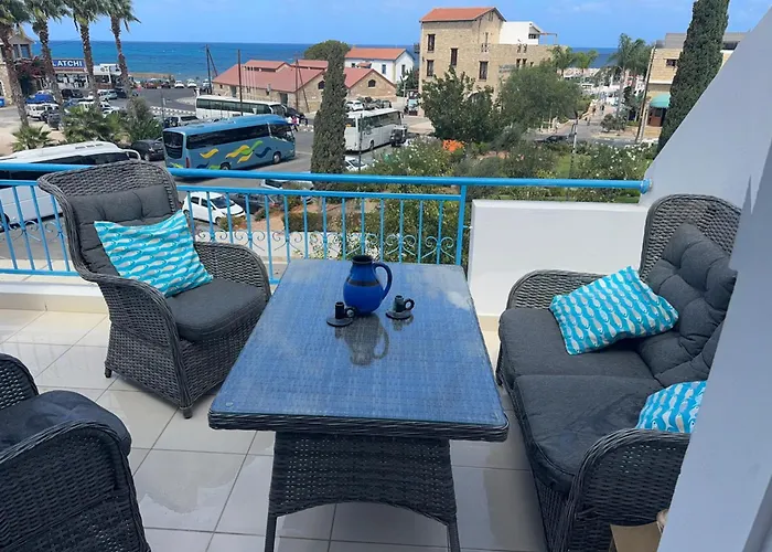 Blue Lagoon Centre Apartment Lachi